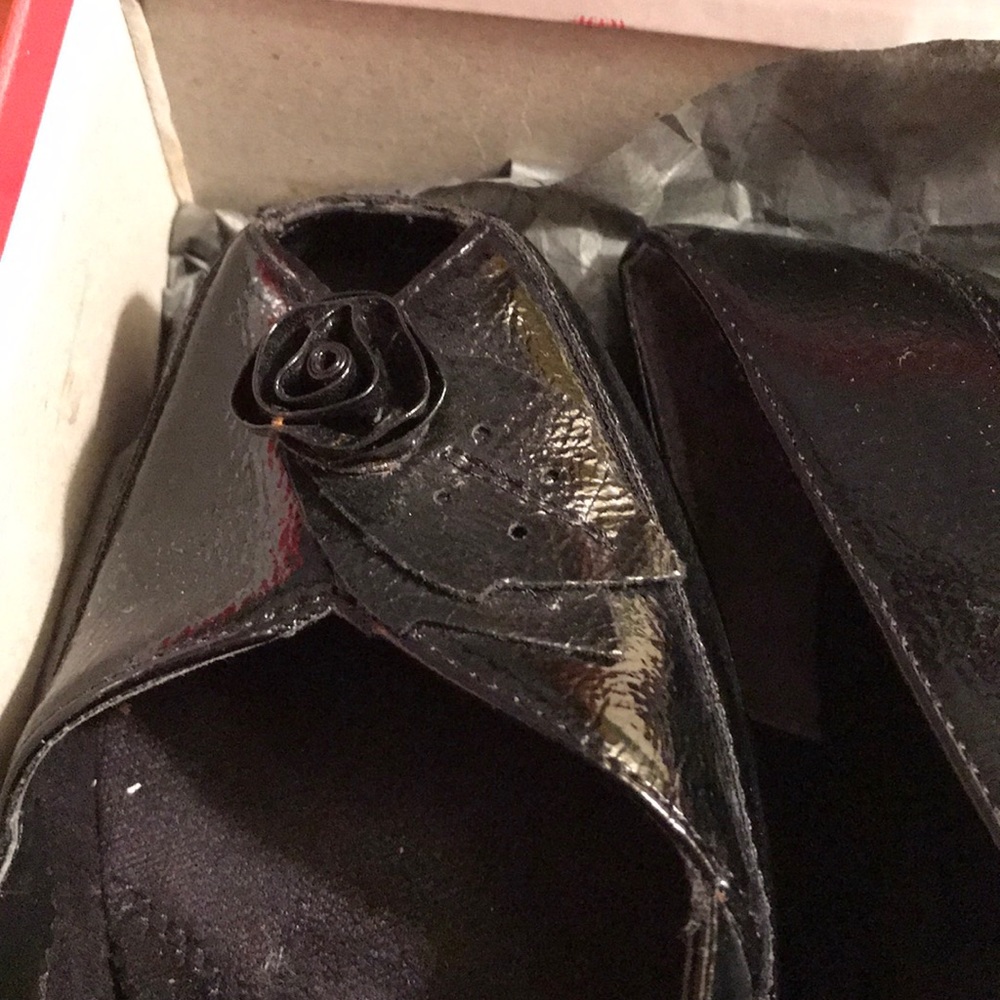 Black Aerosoles shoes.